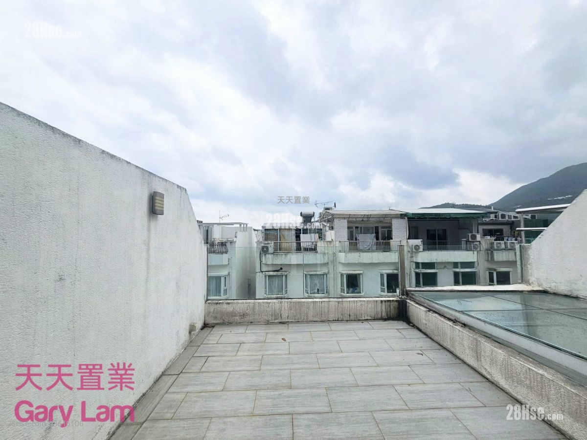 匡湖居 售盘 4 房 , 3 浴室 1,323 平方尺 ( 122.9 平方米 ) 匡湖居 售盘 4 房 , 3 浴室 1,323 平方尺 ( 122.9 平方米 )