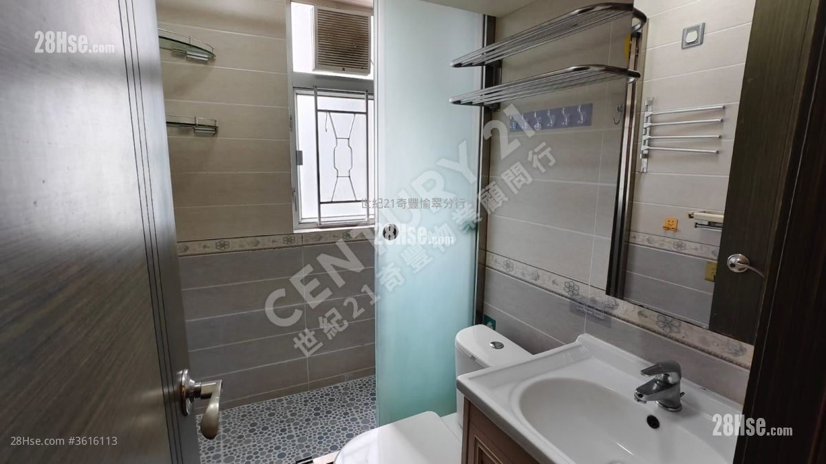 沙田第一城 售盘 3 房 , 1 浴室 484 平方尺 ( 45.0 平方米 ) 沙田第一城 售盘 3 房 , 1 浴室 484 平方尺 ( 45.0 平方米 )