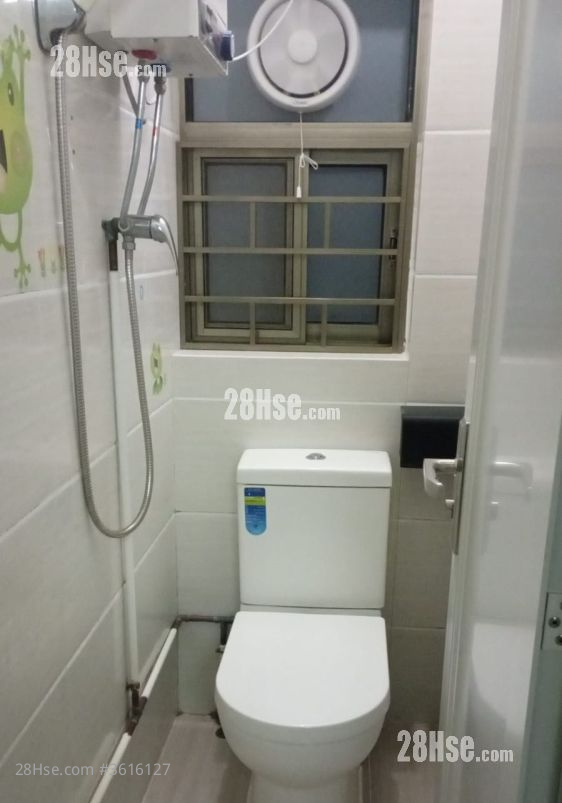 Village Rental 1 Bedroom , 1 Bathroom 230 ft² ( 21.4 m² ) Village Rental 1 Bedroom , 1 Bathroom 230 ft² ( 21.4 m² )