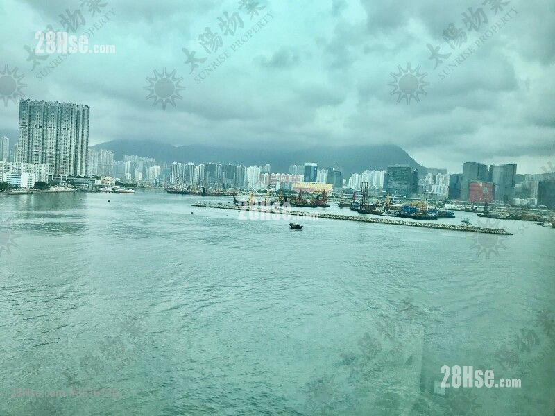 海逸豪园 售盘 4 房 1,100 平方尺 ( 102.2 平方米 ) 海逸豪园 售盘 4 房 1,100 平方尺 ( 102.2 平方米 )