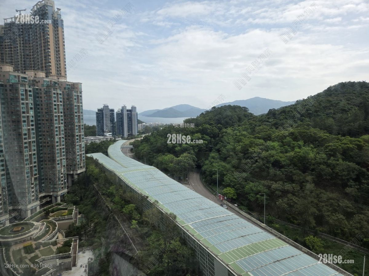 翠拥华庭 售盘 3 房 833 平方尺 ( 77.4 平方米 ) 翠拥华庭 售盘 3 房 833 平方尺 ( 77.4 平方米 )