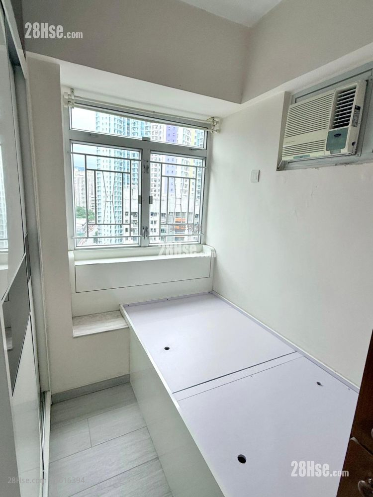 East Asia Gardens Sell 3 Bedrooms , 1 Bathroom 452 ft² ( 42.0 m² ) East Asia Gardens Sell 3 Bedrooms , 1 Bathroom 452 ft² ( 42.0 m² )