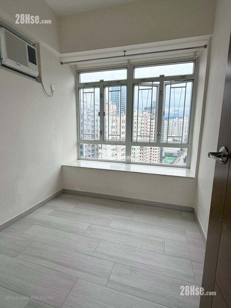 East Asia Gardens Sell 3 Bedrooms , 1 Bathroom 452 ft² ( 42.0 m² ) East Asia Gardens Sell 3 Bedrooms , 1 Bathroom 452 ft² ( 42.0 m² )