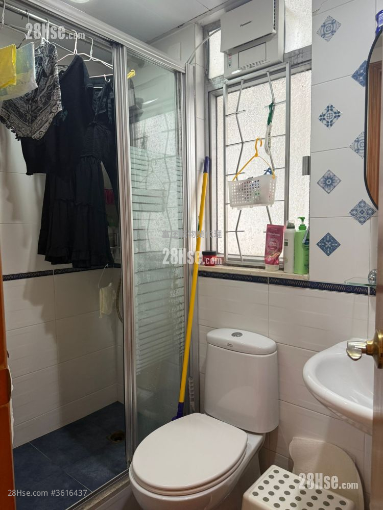 沙田第一城 售盘 2 房 , 1 浴室 327 平方尺 ( 30.4 平方米 ) 沙田第一城 售盘 2 房 , 1 浴室 327 平方尺 ( 30.4 平方米 )