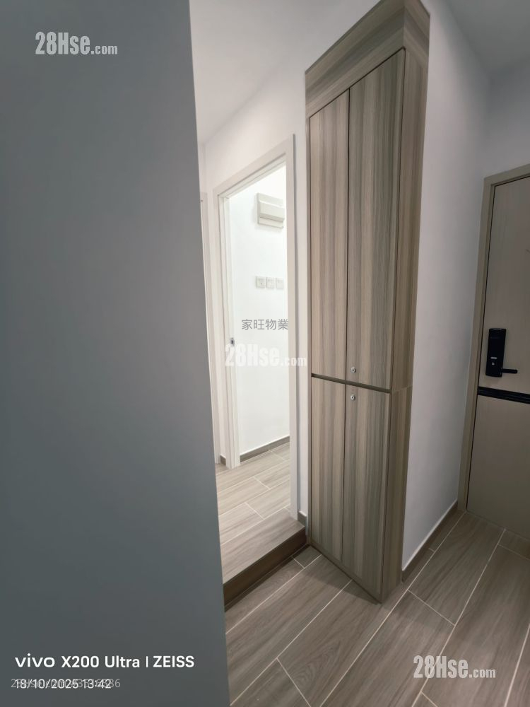 8 Hanoi Road Rental 1 Bedroom , 1 Bathroom 145 ft² ( 13.5 m² ) 8 Hanoi Road Rental 1 Bedroom , 1 Bathroom 145 ft² ( 13.5 m² )