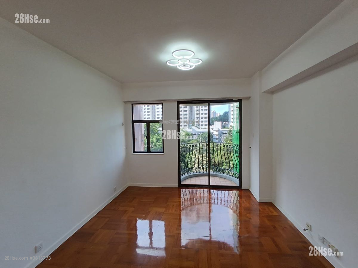 金山花园 租盘 910 平方尺 ( 84.5 平方米 )