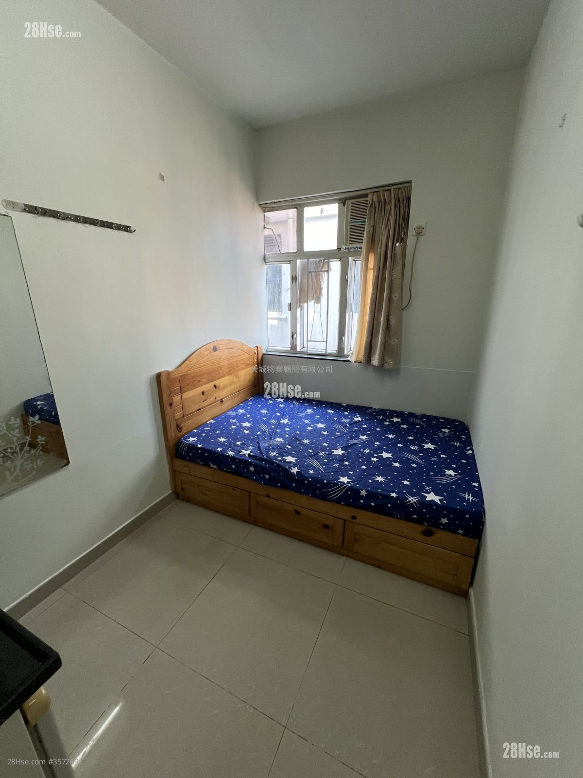 金冠大厦 租盘 开放式间隔 , 1 浴室 150 平方尺 ( 13.9 平方米 )