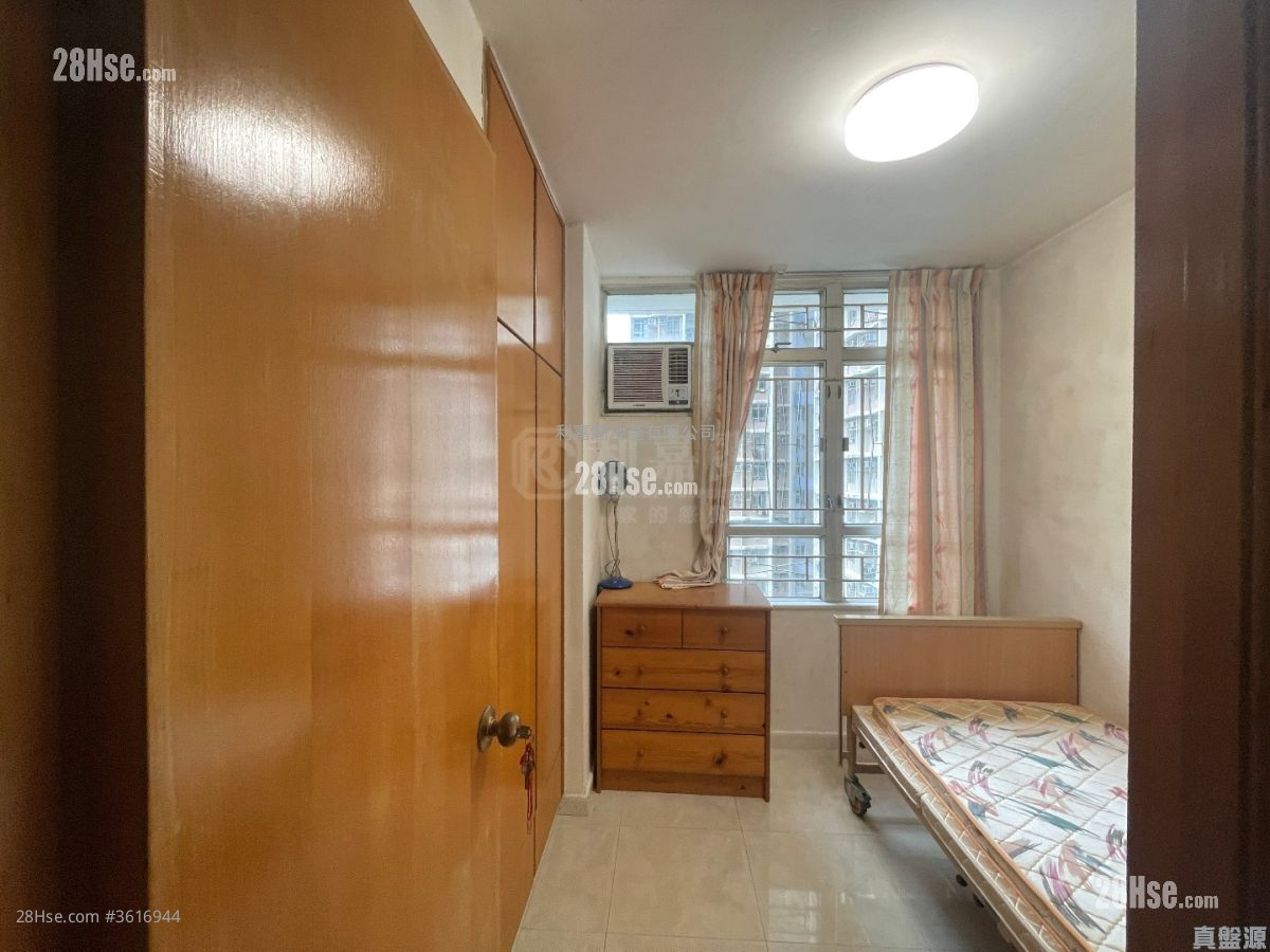 Tong Ming Court Sell 1 Bedroom 433 ft² ( 40.2 m² ) Tong Ming Court Sell 1 Bedroom 433 ft² ( 40.2 m² )