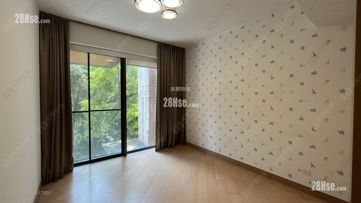 天峦 租盘 2,767 平方尺 ( 257.1 平方米 ) 天峦 租盘 2,767 平方尺 ( 257.1 平方米 )