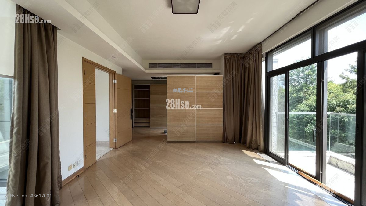 天峦 租盘 2,767 平方尺 ( 257.1 平方米 ) 天峦 租盘 2,767 平方尺 ( 257.1 平方米 )