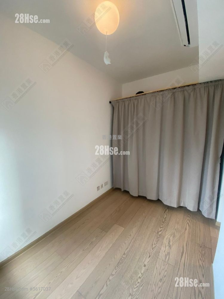 master room: Seaside Sonata Rental 2 Bedrooms , 1 Bathroom 503 ft² ( 46.7 m² ) master room: Seaside Sonata Rental 2 Bedrooms , 1 Bathroom 503 ft² ( 46.7 m² )