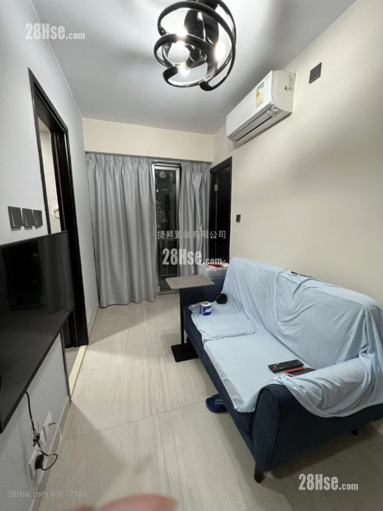 Kellet Court Sell 2 Bedrooms , 1 Bathroom 296 ft² ( 27.5 m² ) Kellet Court Sell 2 Bedrooms , 1 Bathroom 296 ft² ( 27.5 m² )