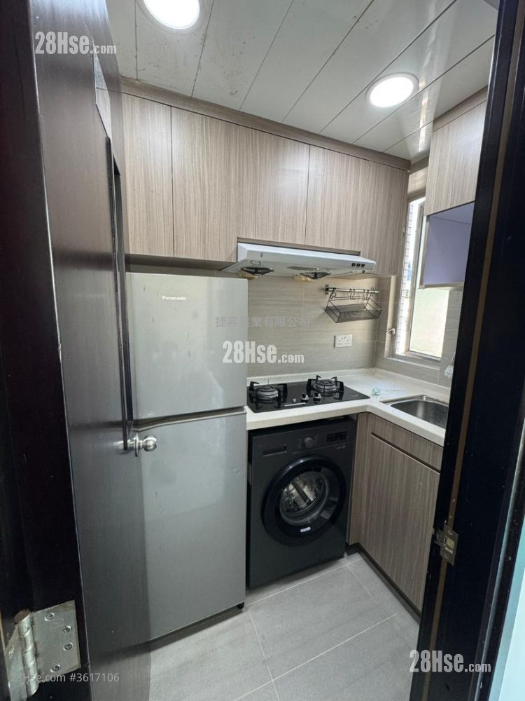 Kellet Court Sell 2 Bedrooms , 1 Bathroom 296 ft² ( 27.5 m² ) Kellet Court Sell 2 Bedrooms , 1 Bathroom 296 ft² ( 27.5 m² )