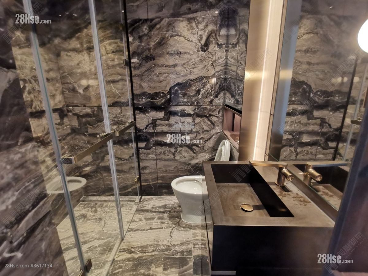 天泷 租盘 3 房 , 3 浴室 1,002 平方尺 ( 93.1 平方米 ) 天泷 租盘 3 房 , 3 浴室 1,002 平方尺 ( 93.1 平方米 )