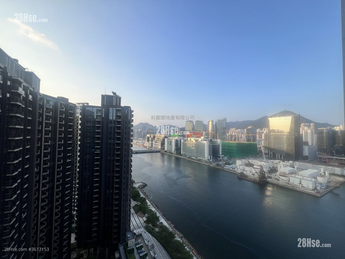 柏蔚森 租盘 261 平方尺 ( 24.2 平方米 ) 柏蔚森 租盘 261 平方尺 ( 24.2 平方米 )