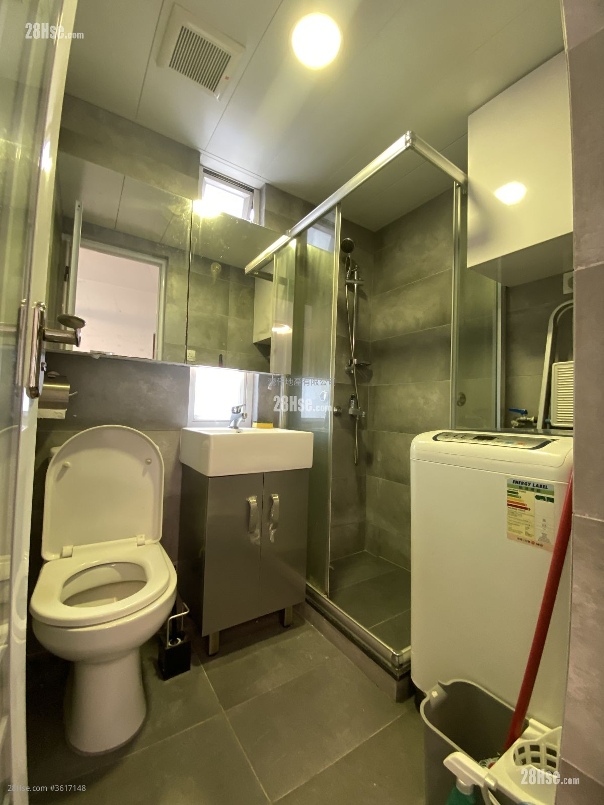 金声大厦 租盘 2 房 , 1 浴室 355 平方尺 ( 33.0 平方米 ) 金声大厦 租盘 2 房 , 1 浴室 355 平方尺 ( 33.0 平方米 )