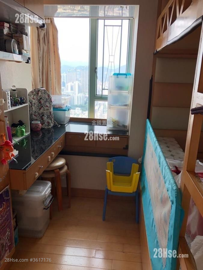 港景峰 租盘 2 房 , 1 浴室 552 平方尺 ( 51.3 平方米 ) 港景峰 租盘 2 房 , 1 浴室 552 平方尺 ( 51.3 平方米 )