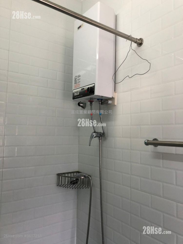 仁宁大厦 售盘 2 房 , 1 浴室 418 平方尺 ( 38.8 平方米 ) 仁宁大厦 售盘 2 房 , 1 浴室 418 平方尺 ( 38.8 平方米 )