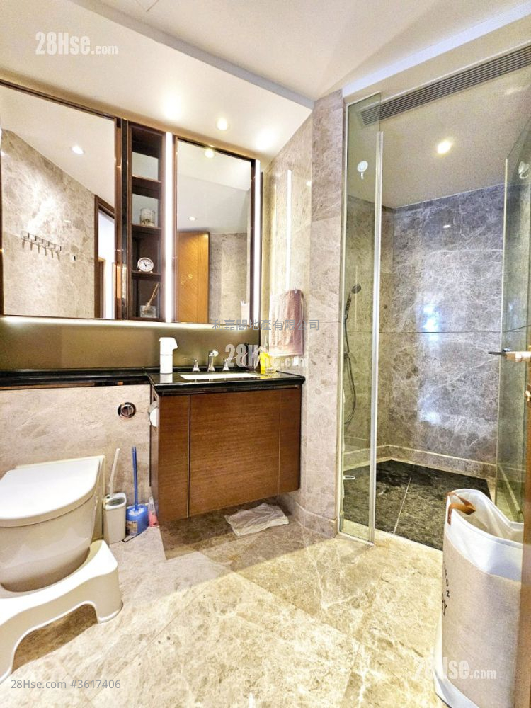 贤文礼士 售盘 3 房 1,534 平方尺 ( 142.5 平方米 ) 贤文礼士 售盘 3 房 1,534 平方尺 ( 142.5 平方米 )