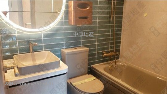 柏傲庄 售盘 3 房 , 2 浴室 663 平方尺 ( 61.6 平方米 ) 柏傲庄 售盘 3 房 , 2 浴室 663 平方尺 ( 61.6 平方米 )