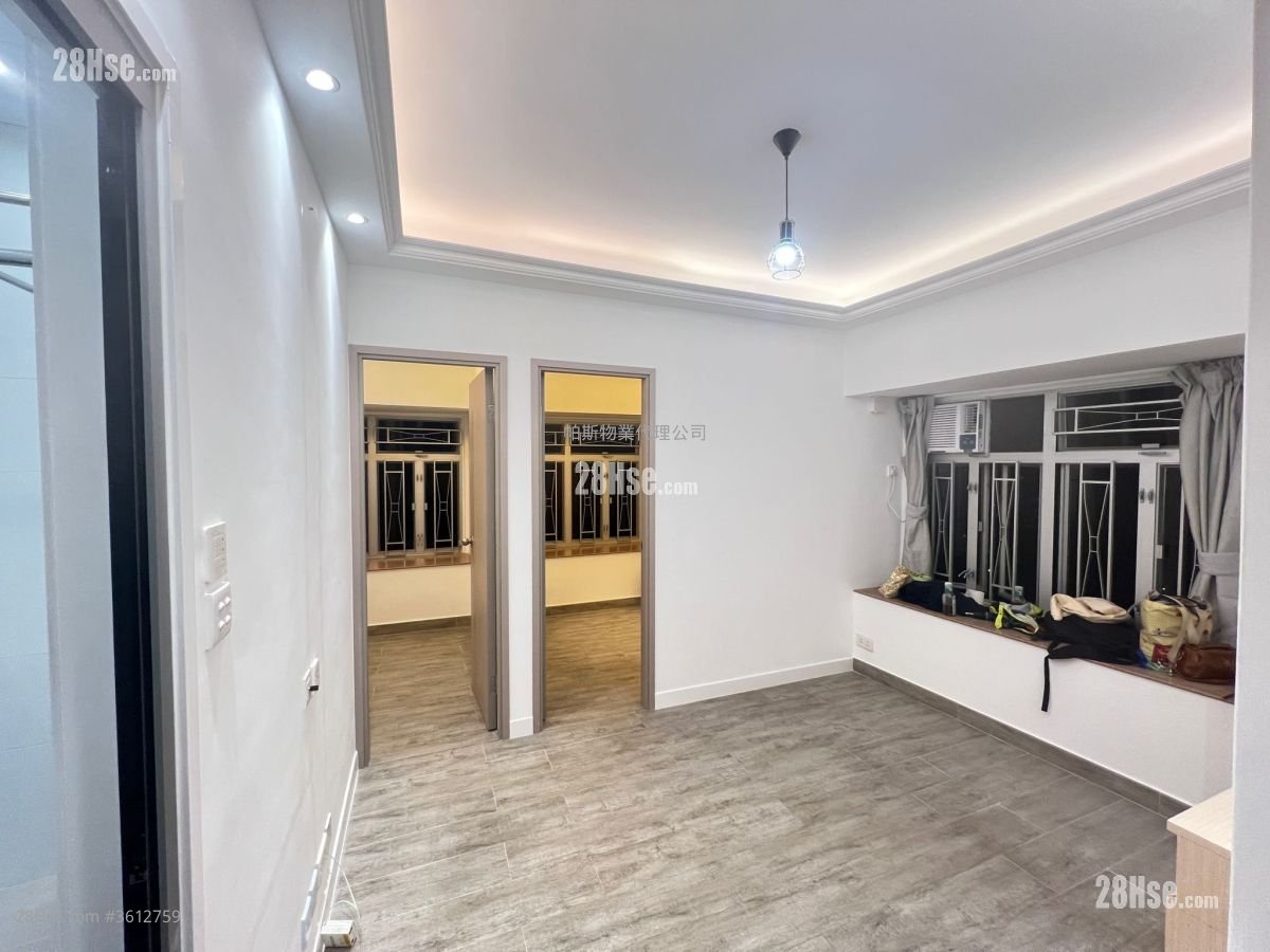 宝星中心 租盘 2 房 342 平方尺 ( 31.8 平方米 )