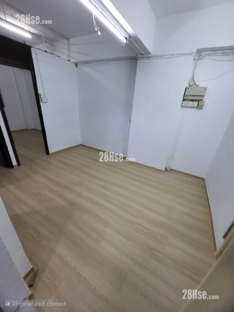 五联大厦 租盘 352 平方尺 ( 32.7 平方米 )