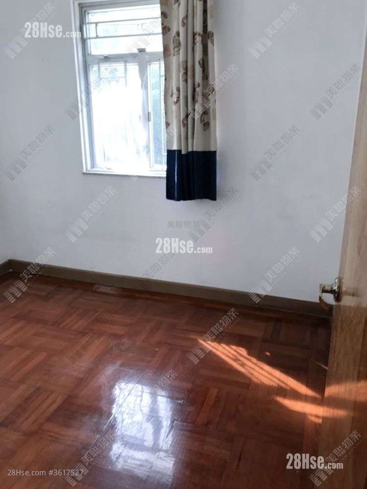 Allway Garden Sell 2 Bedrooms , 1 Bathroom 480 ft² ( 44.6 m² ) Allway Garden Sell 2 Bedrooms , 1 Bathroom 480 ft² ( 44.6 m² )