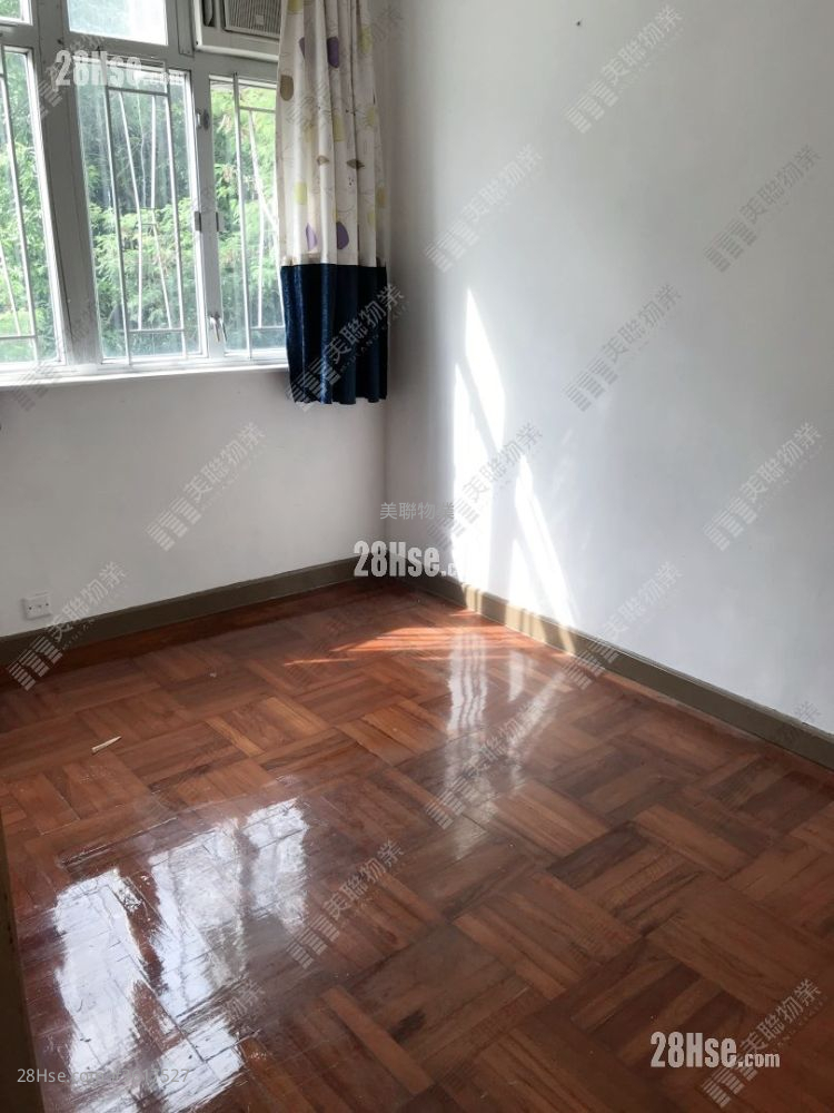 Allway Garden Sell 2 Bedrooms , 1 Bathroom 480 ft² ( 44.6 m² ) Allway Garden Sell 2 Bedrooms , 1 Bathroom 480 ft² ( 44.6 m² )