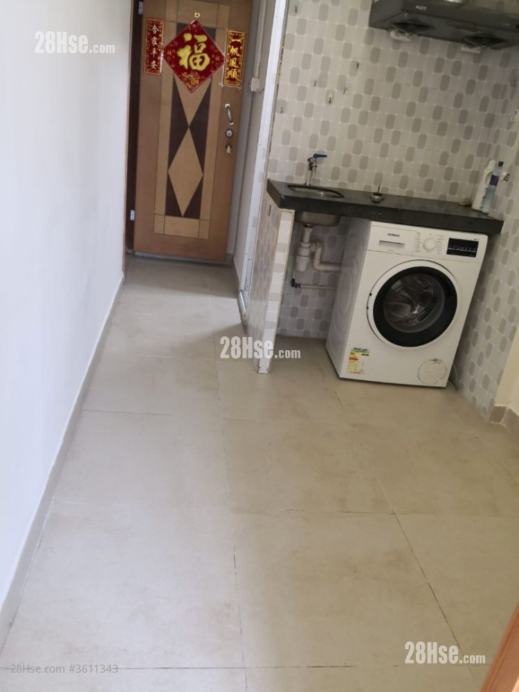 石湖墟 租盘 160 平方尺 ( 14.9 平方米 ) 石湖墟 租盘 160 平方尺 ( 14.9 平方米 )