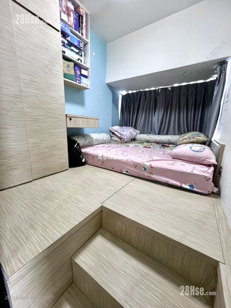 Tsuen Kam Centre Sell 2 Bedrooms 354 ft² ( 32.9 m² ) Tsuen Kam Centre Sell 2 Bedrooms 354 ft² ( 32.9 m² )