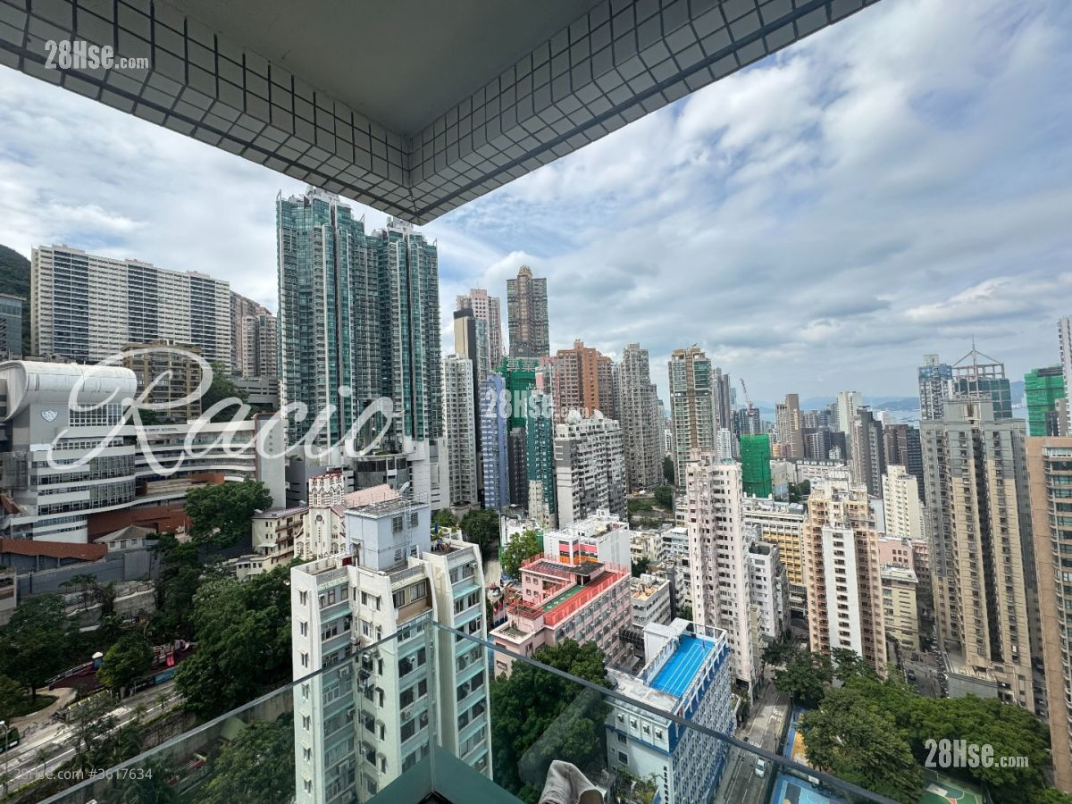 Cherry Crest Rental 2 Bedrooms , 2 Bathrooms 772 ft² ( 71.7 m² ) Cherry Crest Rental 2 Bedrooms , 2 Bathrooms 772 ft² ( 71.7 m² )