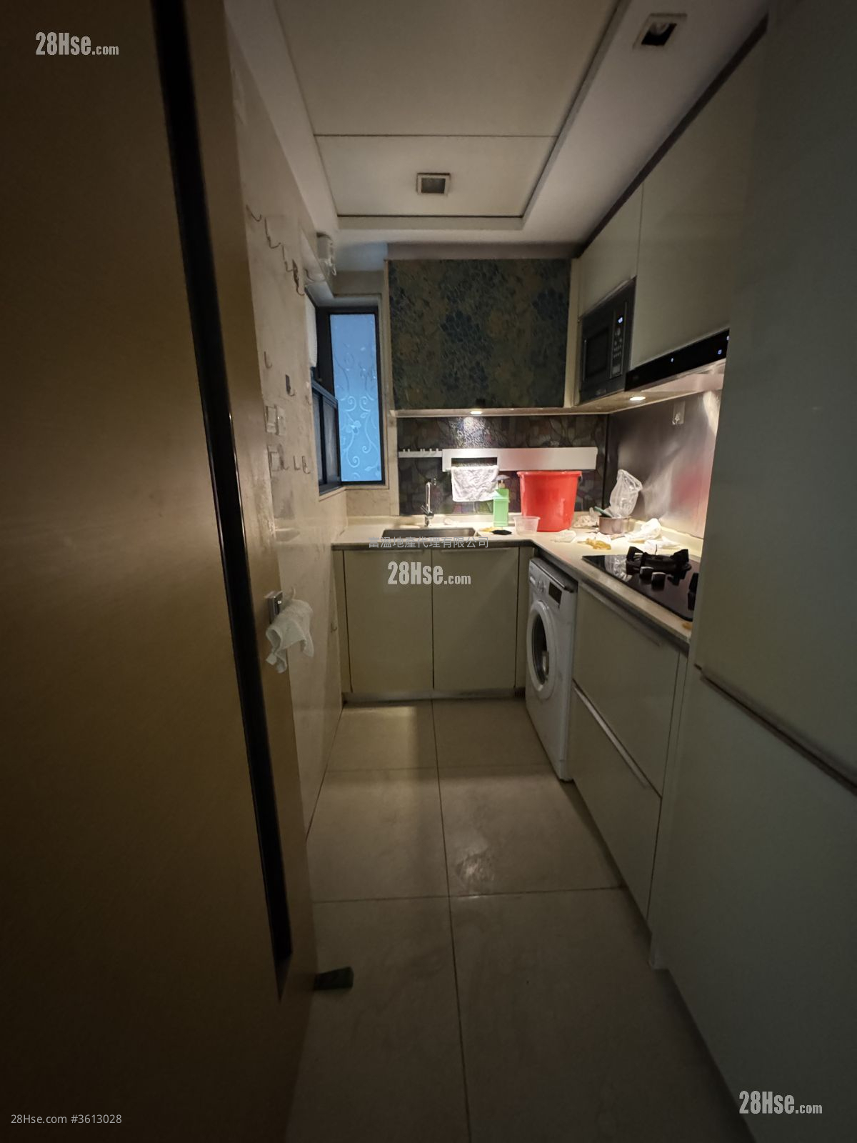 Residence 88 Rental 2 Bedrooms , 1 Bathroom 519 ft² ( 48.2 m² ) Residence 88 Rental 2 Bedrooms , 1 Bathroom 519 ft² ( 48.2 m² )