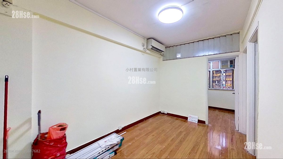 厅: 欢乐楼 租盘 3 房 , 1 浴室 407 平方尺 ( 37.8 平方米 ) 厅: 欢乐楼 租盘 3 房 , 1 浴室 407 平方尺 ( 37.8 平方米 )