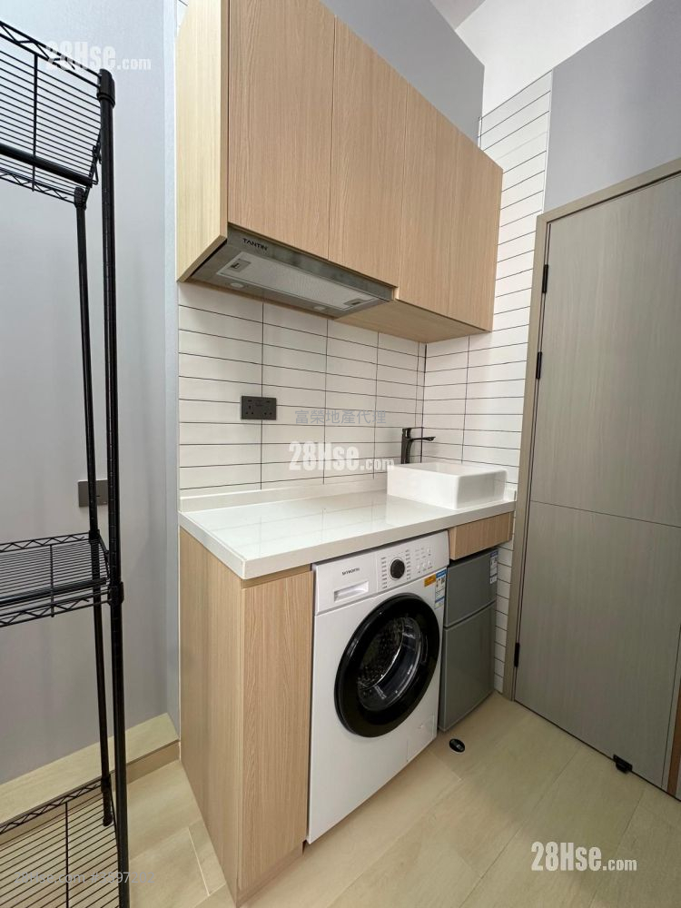 黑布街25-27号 租盘 开放式间隔 , 1 浴室 180 平方尺 ( 16.7 平方米 )