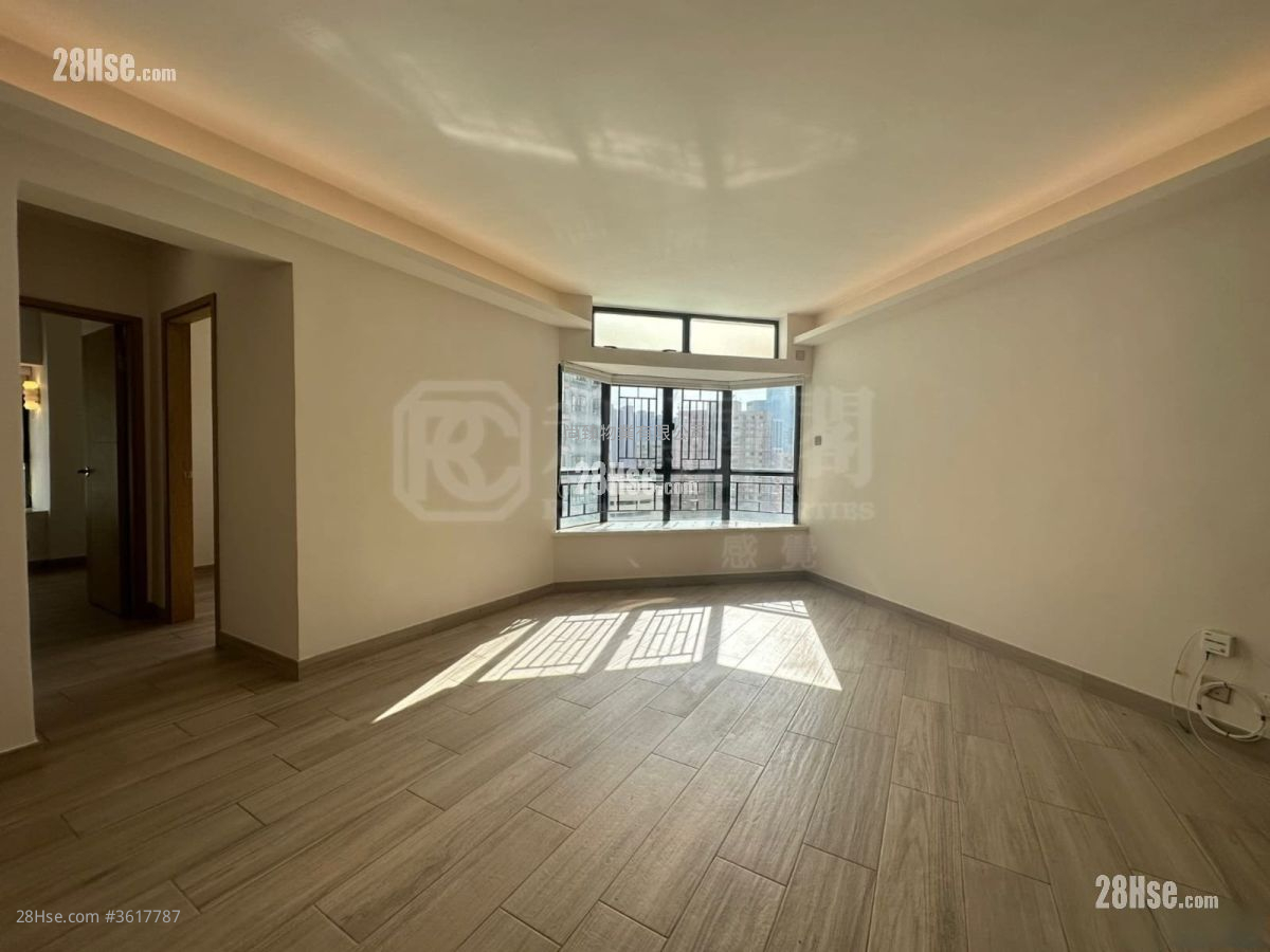 光明台 售盘 2 房 , 1 浴室 568 平方尺 ( 52.8 平方米 ) 光明台 售盘 2 房 , 1 浴室 568 平方尺 ( 52.8 平方米 )