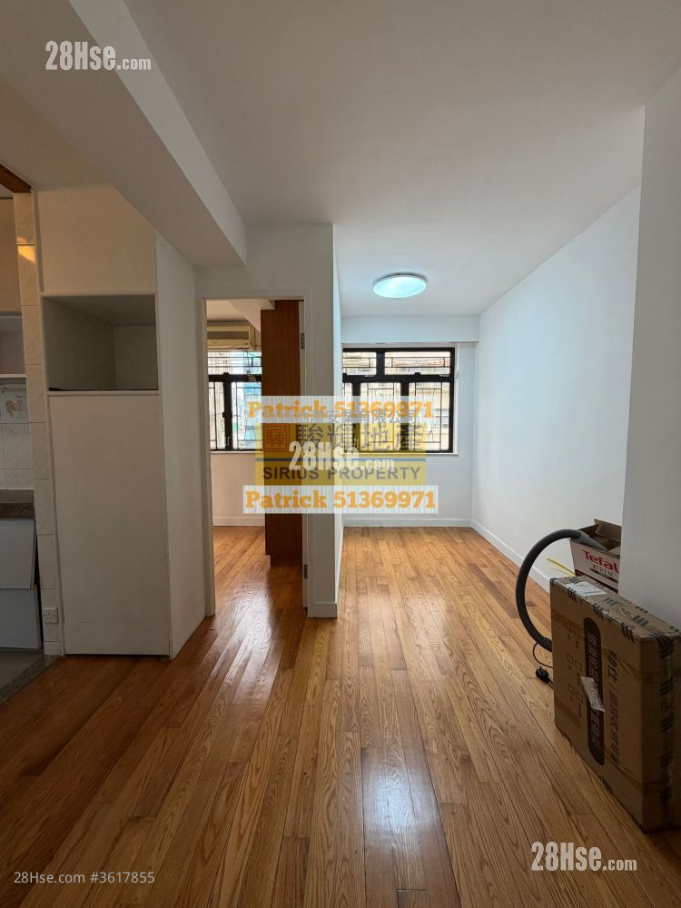 Wai Ching Court Sell 1 Bedroom , 1 Bathroom 270 ft² ( 25.1 m² ) Wai Ching Court Sell 1 Bedroom , 1 Bathroom 270 ft² ( 25.1 m² )