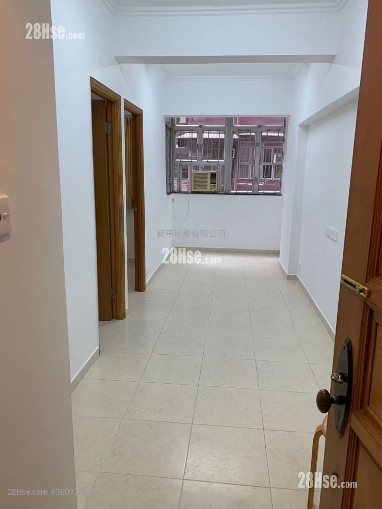 惠利大厦 租盘 334 平方尺 ( 31.0 平方米 )