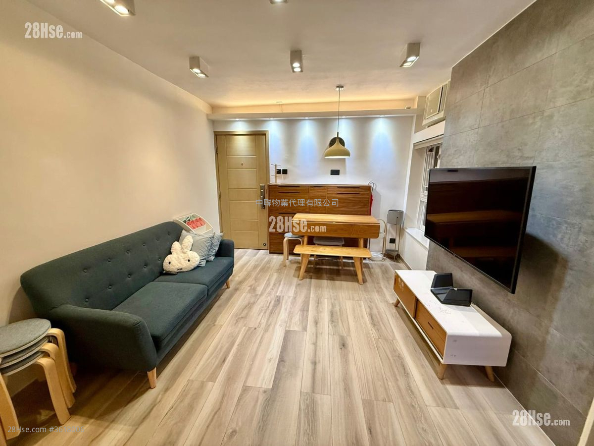 广源邨 售盘 404 平方尺 ( 37.5 平方米 ) 广源邨 售盘 404 平方尺 ( 37.5 平方米 )