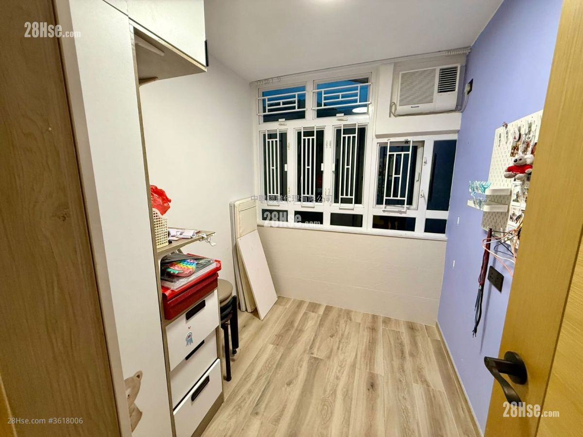 广源邨 售盘 404 平方尺 ( 37.5 平方米 ) 广源邨 售盘 404 平方尺 ( 37.5 平方米 )