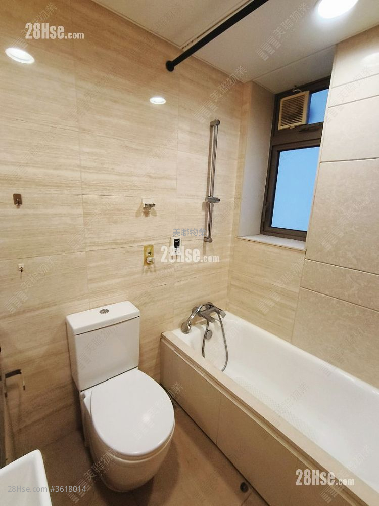 Parc City Rental 2 Bedrooms , 1 Bathroom 522 ft² ( 48.5 m² ) Parc City Rental 2 Bedrooms , 1 Bathroom 522 ft² ( 48.5 m² )