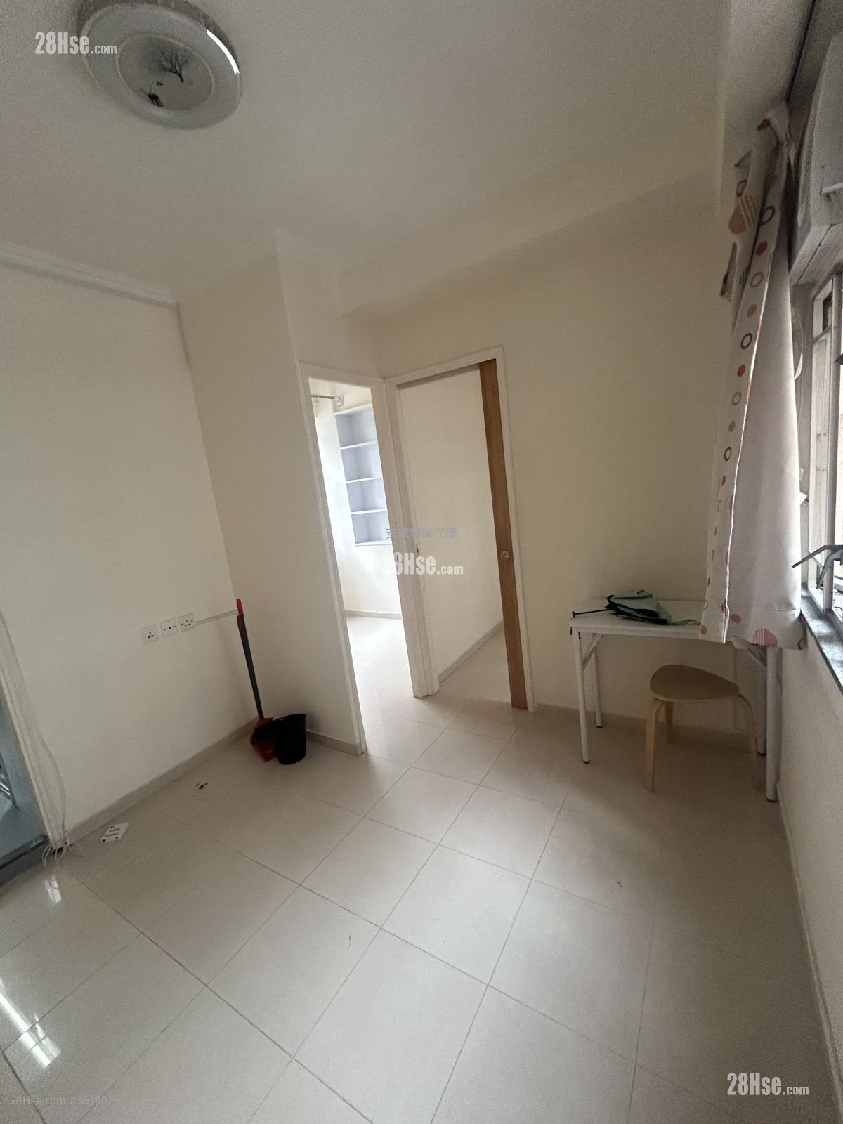 富盛大厦 租盘 2 房 , 1 浴室 255 平方尺 ( 23.7 平方米 )