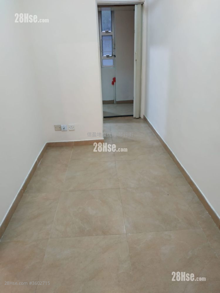 华信大厦 租盘 1 房 , 1 浴室 315 平方尺 ( 29.3 平方米 )