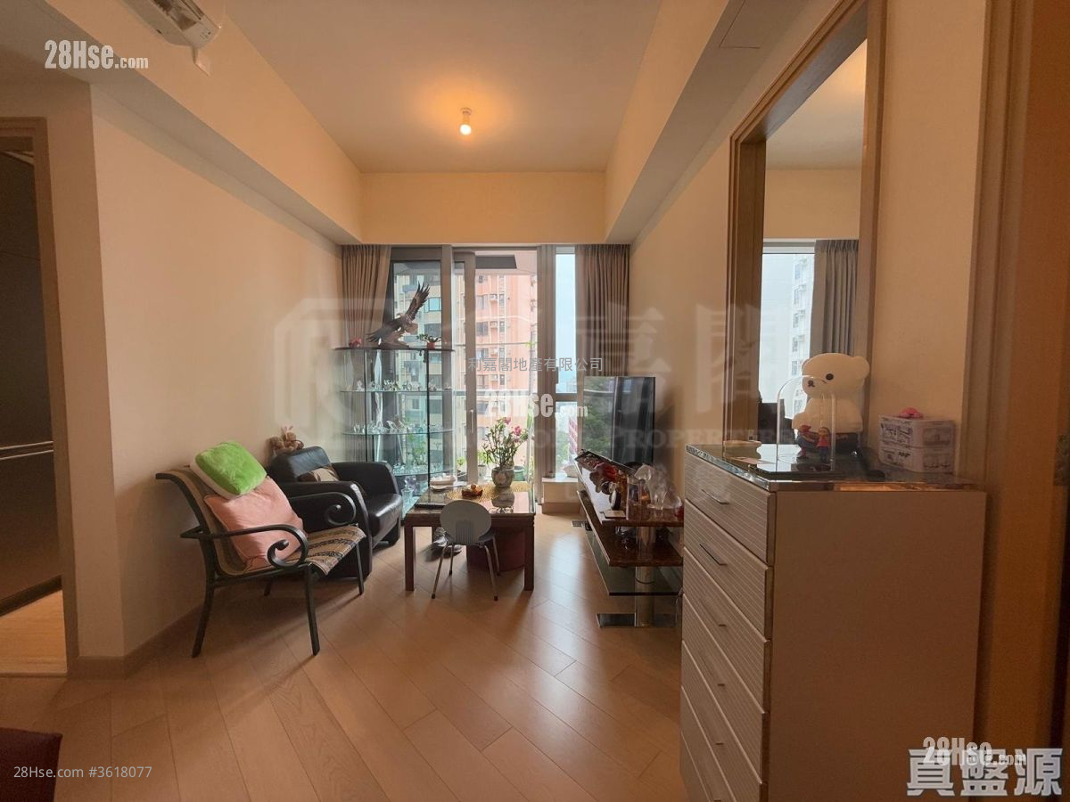 Babington Hill Sell 2 Bedrooms 615 ft² ( 57.1 m² )