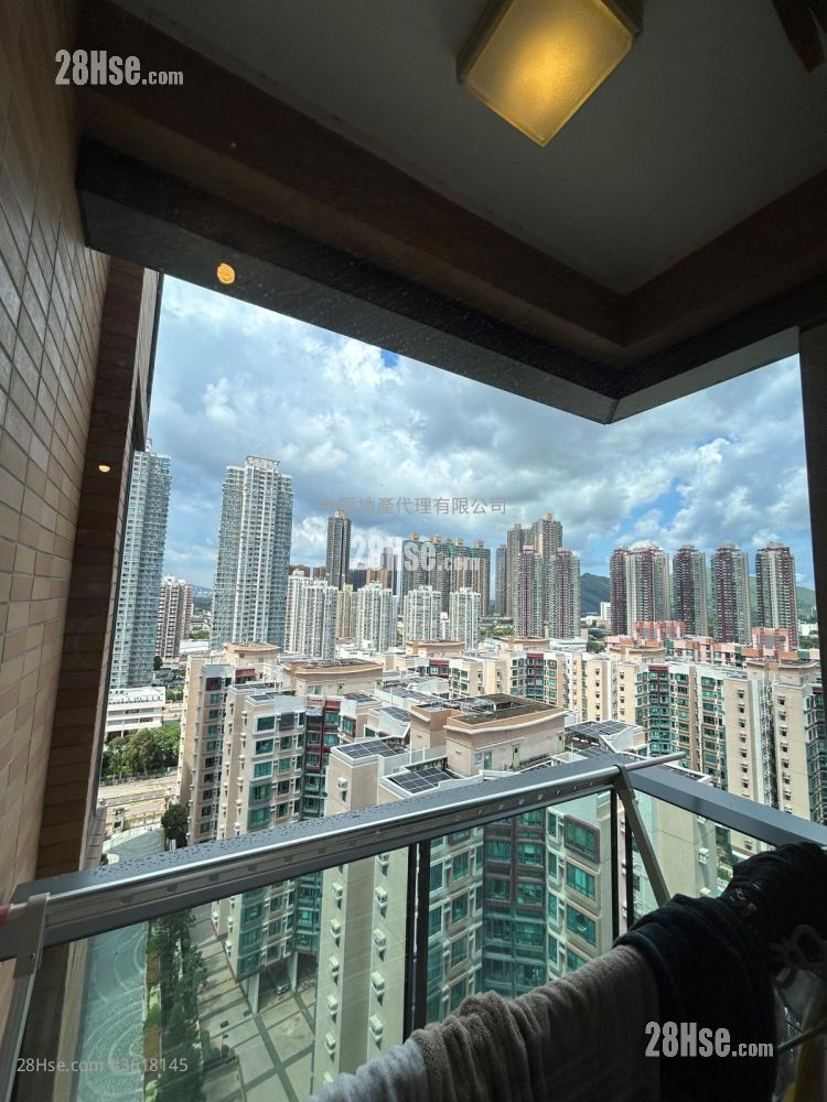 Residence 88 Sell 2 Bedrooms 519 ft² ( 48.2 m² ) Residence 88 Sell 2 Bedrooms 519 ft² ( 48.2 m² )