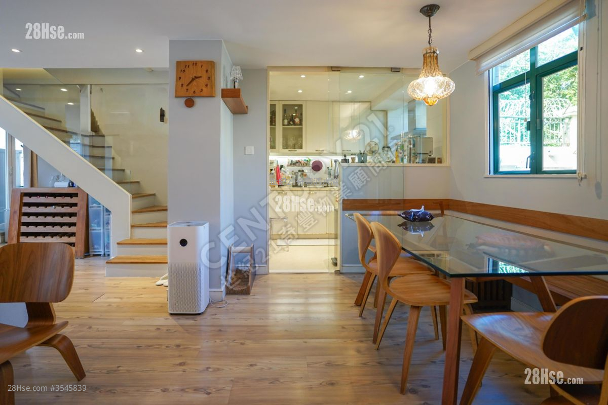 嘉林别墅 售盘 3 房 1,104 平方尺 ( 102.6 平方米 )