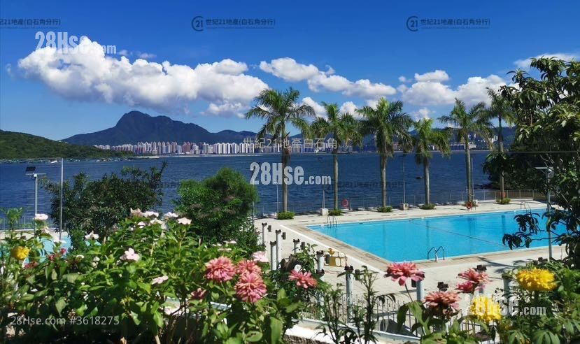 雅景花园 租盘 1,366 平方尺 ( 126.9 平方米 ) 雅景花园 租盘 1,366 平方尺 ( 126.9 平方米 )