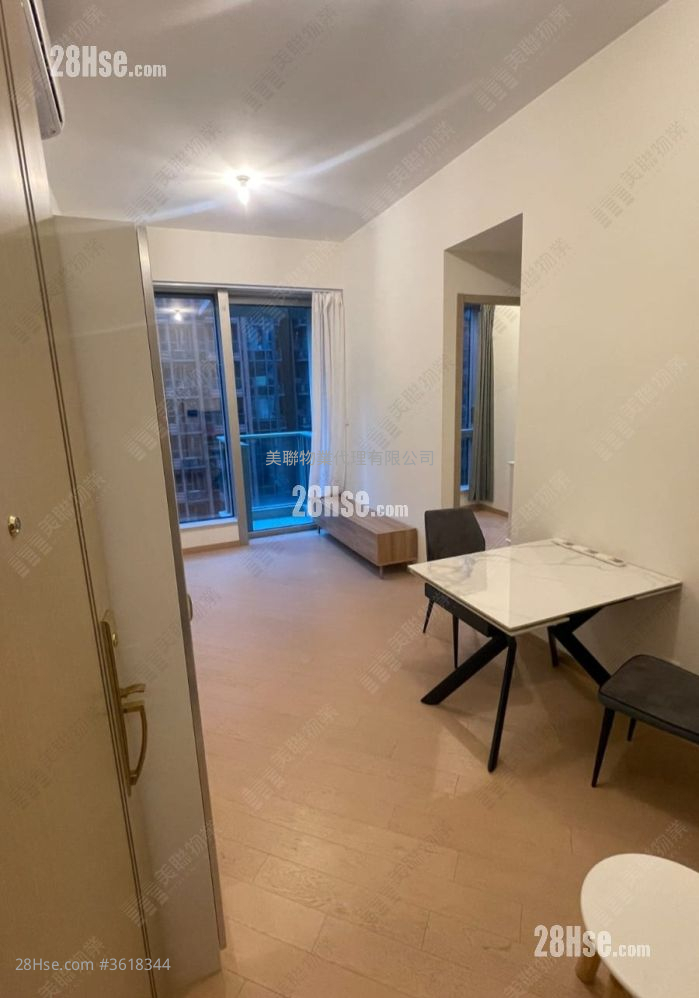 逸珑湾8 售盘 2 房 , 1 浴室 494 平方尺 ( 45.9 平方米 ) 逸珑湾8 售盘 2 房 , 1 浴室 494 平方尺 ( 45.9 平方米 )