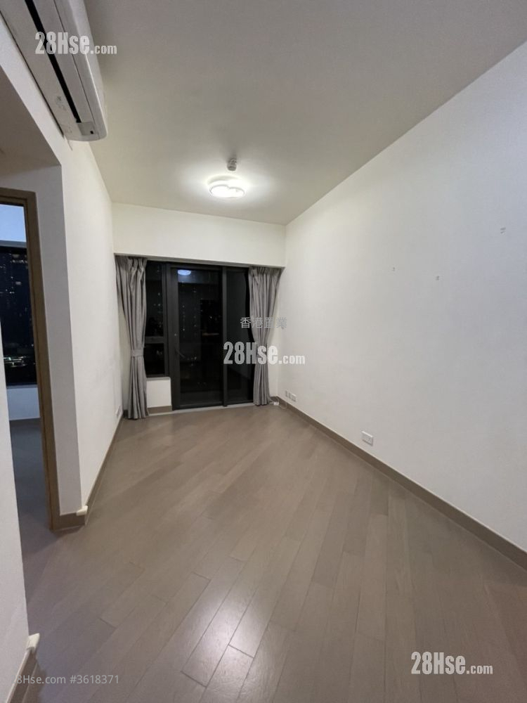 Wings At Sea Rental 2 Bedrooms , 1 Bathroom 491 ft² ( 45.6 m² ) Wings At Sea Rental 2 Bedrooms , 1 Bathroom 491 ft² ( 45.6 m² )