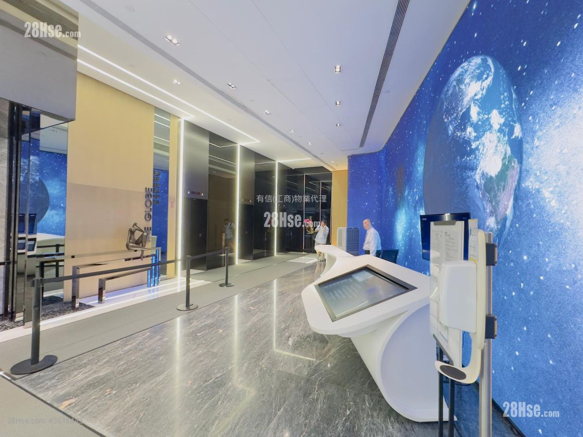 The Globe Rental 1 Toilet 916 ft² ( 85.1 m² ) The Globe Rental 1 Toilet 916 ft² ( 85.1 m² )
