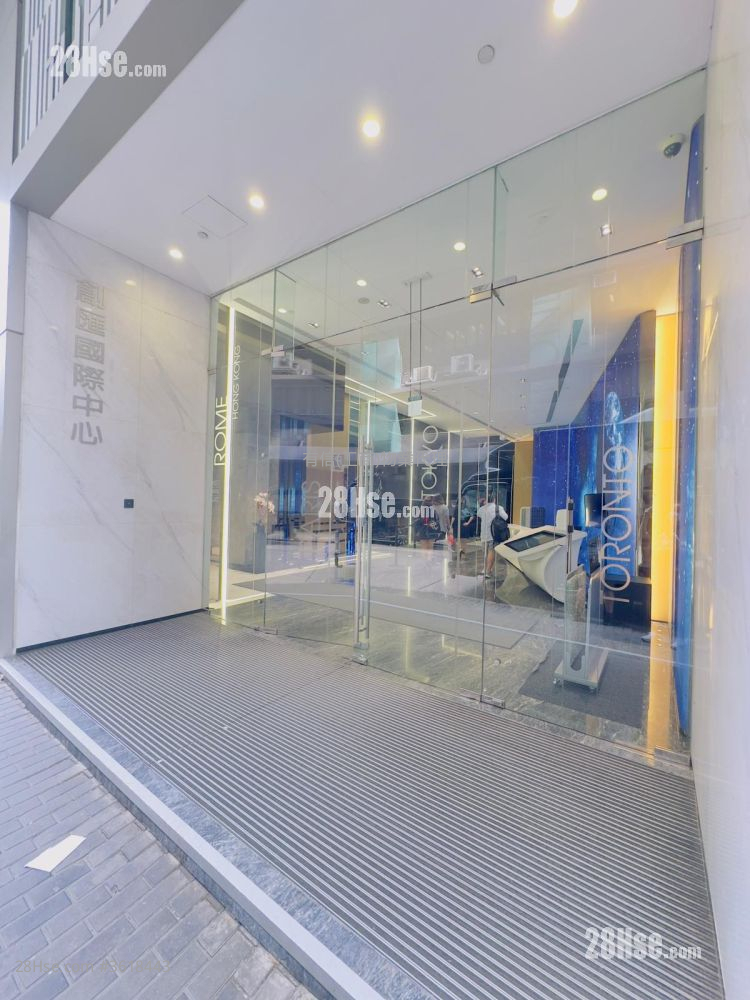 The Globe Rental 1 Toilet 916 ft² ( 85.1 m² ) The Globe Rental 1 Toilet 916 ft² ( 85.1 m² )